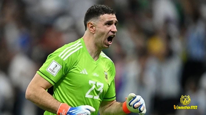 Emiliano Martínez là cầu thủ tài năng có khả năng quan sát và phản ứng cực nhanh