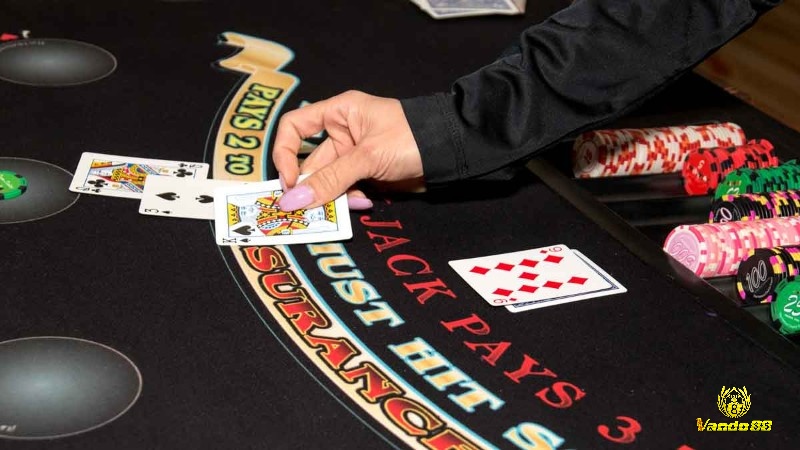 Blackjack được coi là trò chơi casino đòi hỏi kỹ năng cao nhất, nơi người chơi có thể ảnh hưởng trực tiếp đến kết quả thông qua các quyết định chiến thuật