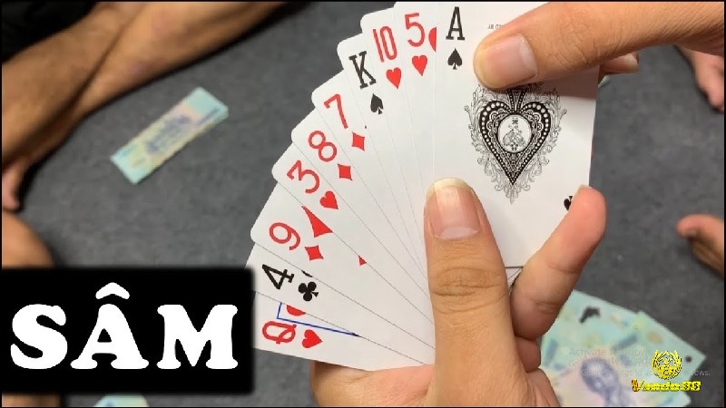 Thứ tự và cấu trúc các quân bài là nền tảng trong mọi chiến thuật sâm lốc.