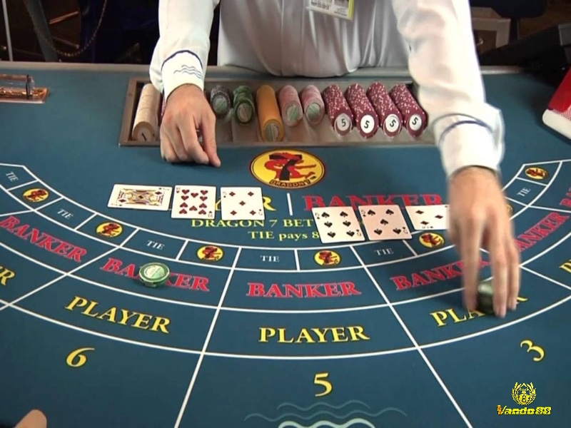 Giải đáp những thắc mắc thường gặp khi so sánh Baccarat và các game bài giúp người chơi hiểu rõ hơn trước khi tham gia.