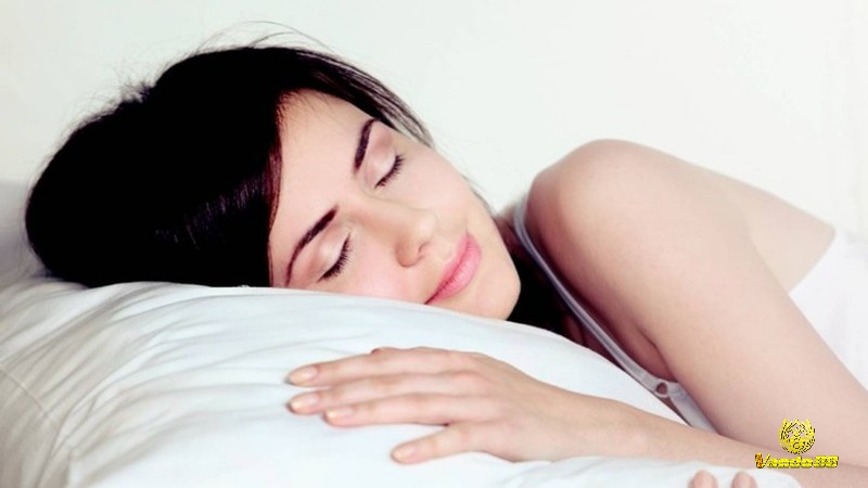 Giấc mơ thấy người yêu cũ khỏi bệnh thể hiện cho việc bạn đang dần buông bỏ những tổn thương cũ trong quá khứ